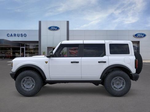 New 2025 Ford Bronco Badlands AWD/4WD image 3
