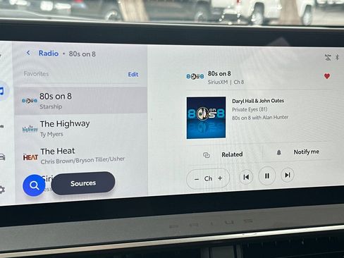 Certified 2024 Toyota Prius Prime Premium image 22