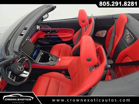 Used 2022 Mercedes-Benz SL 63 AMG 4MATIC w/ AMG Aerodynamic Package image 24