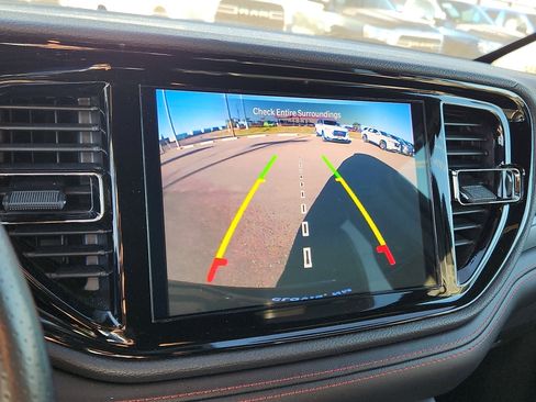 Used 2024 Dodge Durango GT image 14