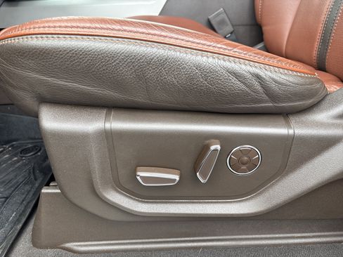 Used 2020 Ford F250 King Ranch w/ King Ranch Ultimate Package image 19