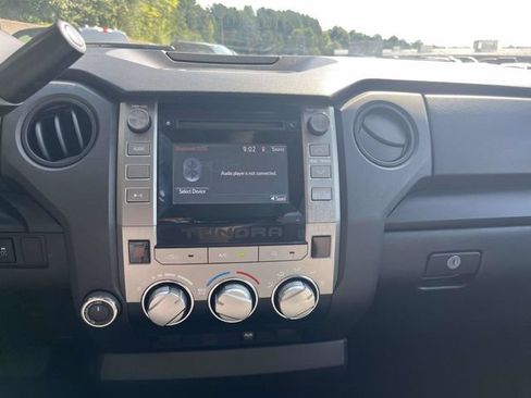 Used 2015 Toyota Tundra SR AWD/4WD image 26