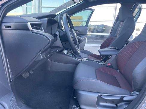 Certified 2025 Toyota Corolla SE w/ Convenience Package FWD image 14