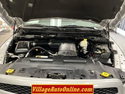 Used 2016 RAM 1500 Express AWD/4WD image 40