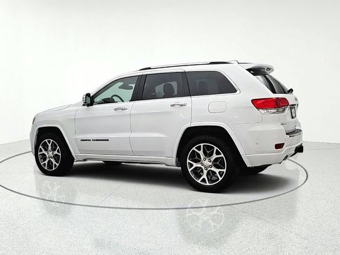 Used 2021 Jeep Grand Cherokee Overland AWD/4WD image 4