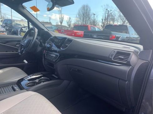 Used 2021 Honda Passport Elite image 16