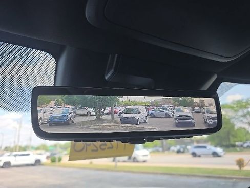 Used 2023 Toyota Tundra Platinum AWD/4WD image 28