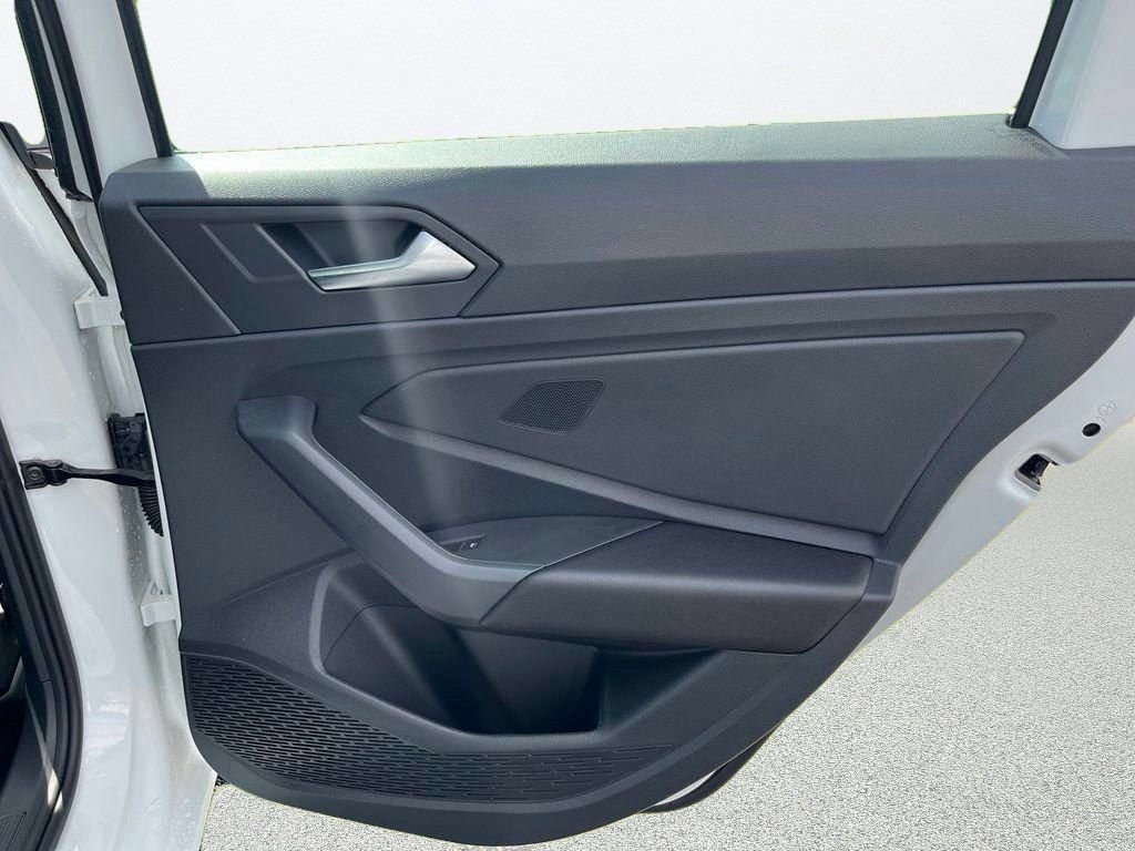 Certified 2025 Volkswagen Jetta S FWD image 27