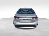 Used 2022 Toyota Corolla LE image 4