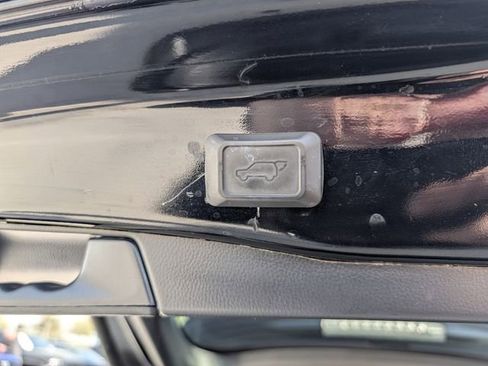 Used 2023 Toyota RAV4 XLE w/ Convenience Package image 29