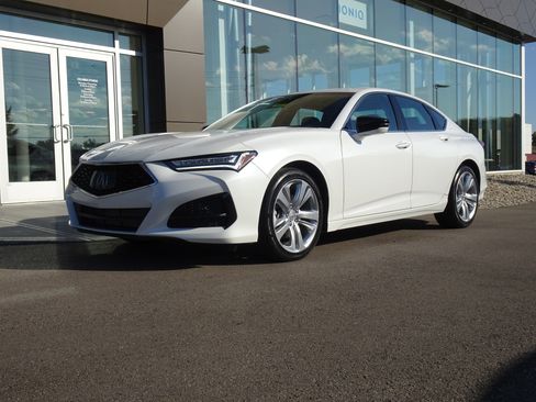 Used 2022 Acura TLX w/ Technology Package image 1