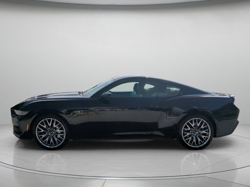 Certified 2025 Ford Mustang GT Premium image 15