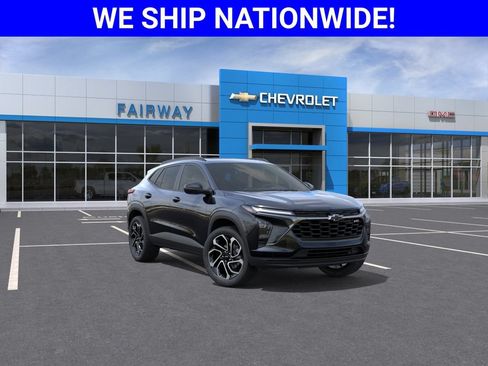 New 2026 Chevrolet Trax RS w/ Sunroof Package FWD image 1