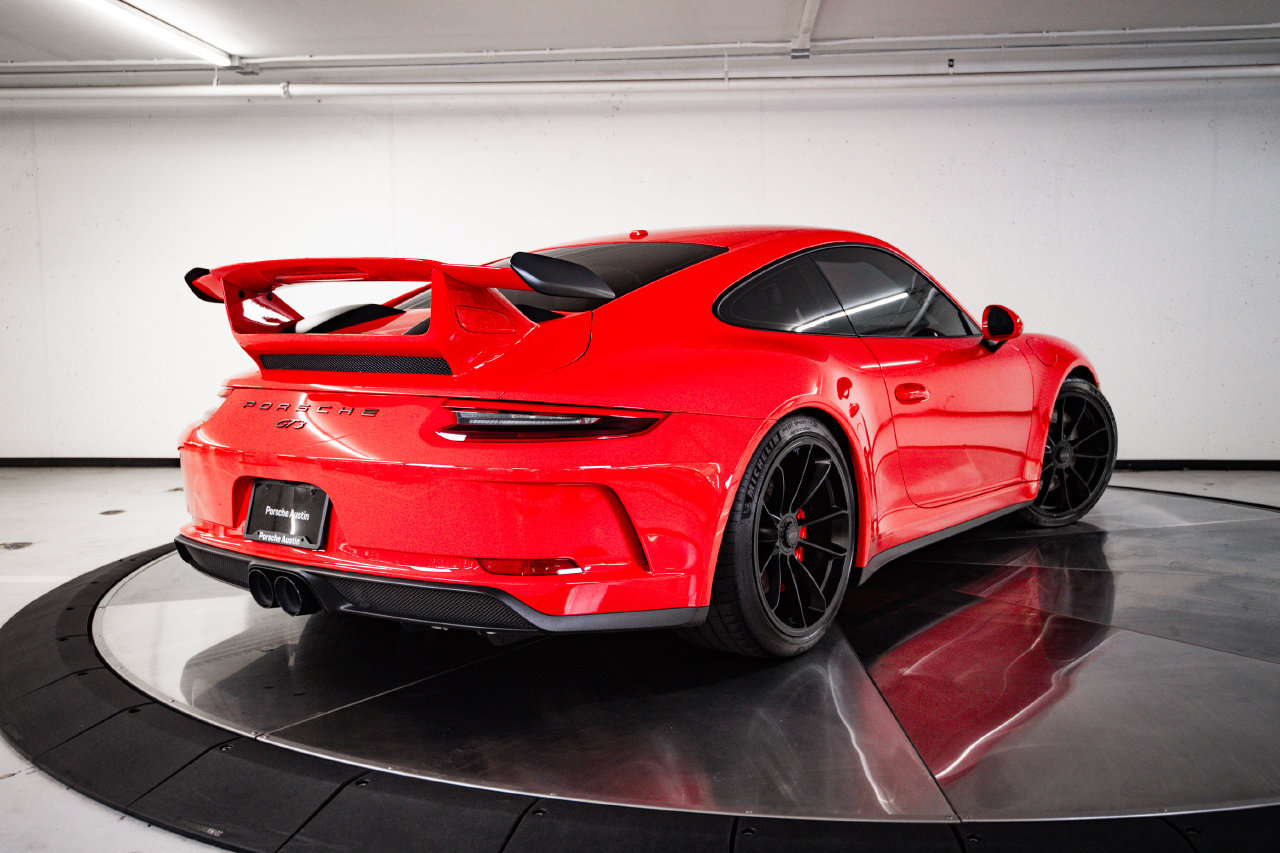 Certified 2018 Porsche 911 GT3 RWD image 7