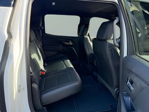 New 2026 Chevrolet Silverado EV LT image 17