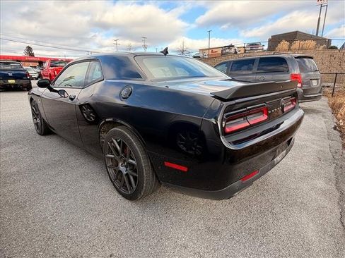 Used 2019 Dodge Challenger R/T Scat Pack image 11