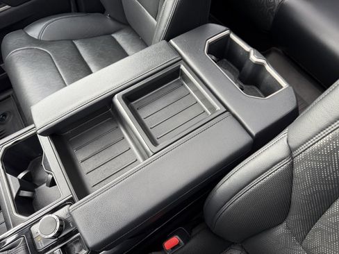 Used 2022 Toyota Tundra Limited image 25