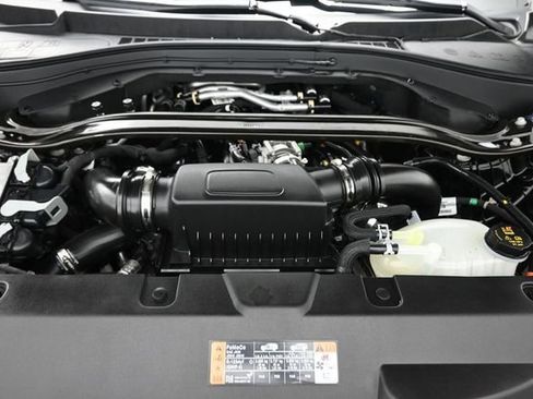 Certified 2025 Lincoln Aviator Reserve w/ Equipment Group 201A AWD/4WD image 34