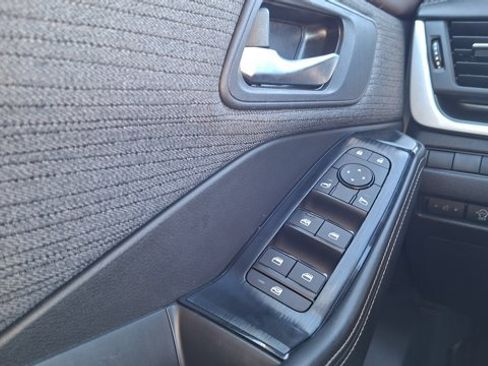 Certified 2023 Nissan Rogue SV image 16