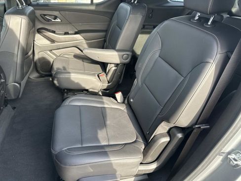 Certified 2023 Chevrolet Traverse LT w/ LT Premium Package image 13