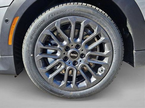 Used 2026 MINI Cooper 2-Door Hardtop FWD image 16