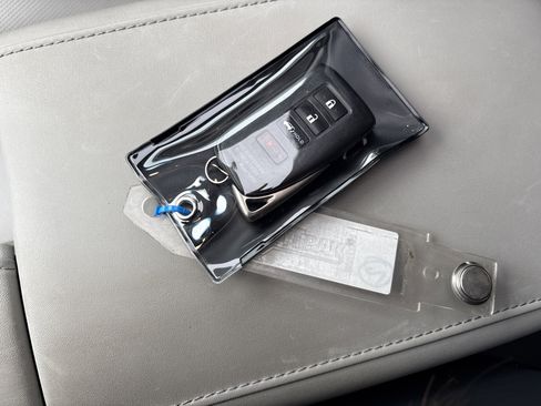 Used 2018 Lexus RX 350L AWD image 36