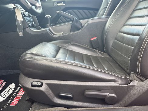 Used 2013 Ford Mustang GT Premium w/ Security Pkg image 20