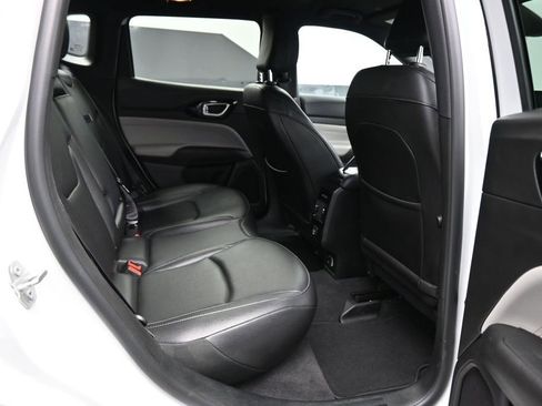 Used 2025 Jeep Compass Limited AWD/4WD image 23