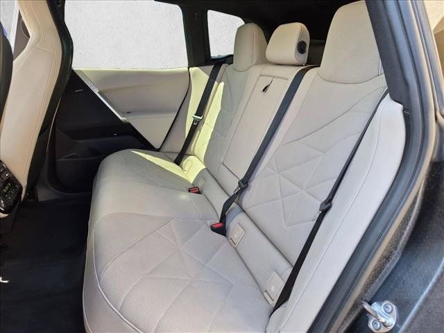 Certified 2024 BMW iX xDrive50 w/ Sport Package AWD/4WD image 20