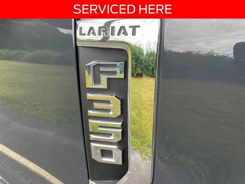 Used 2021 Ford F350 Lariat w/ Lariat Ultimate Package AWD/4WD image 4