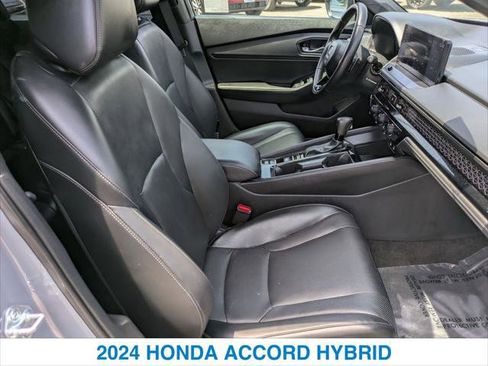Used 2024 Honda Accord Sport image 25