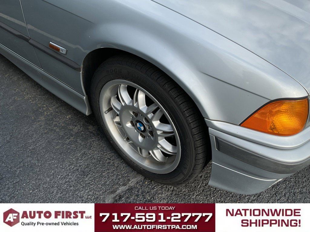 Used 1996 BMW 328i Convertible RWD image 7