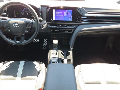Certified 2025 Toyota Camry SE w/ Convenience Package FWD image 13