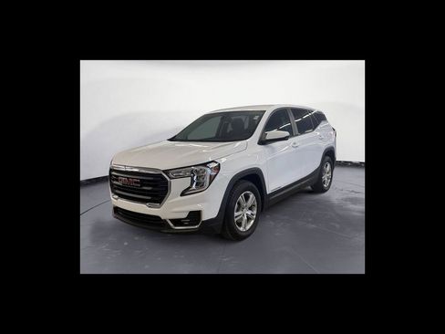 Used 2022 GMC Terrain SLE FWD image 2