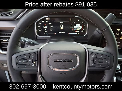 New 2026 GMC Sierra 2500 Denali Ultimate w/ LPO, Black Badging Package image 19