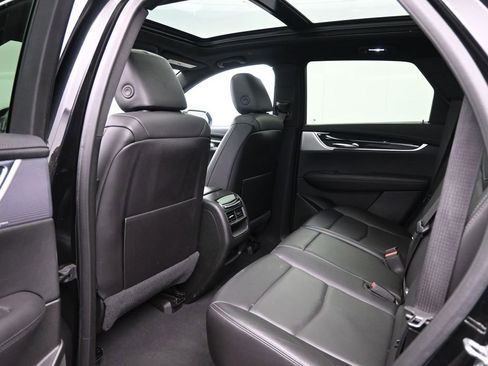 Used 2024 Cadillac XT5 Premium Luxury image 30