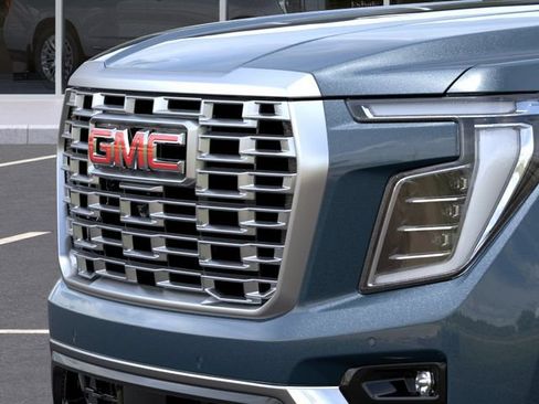 New 2026 GMC Yukon XL Denali w/ Advanced Technology Package AWD/4WD image 13
