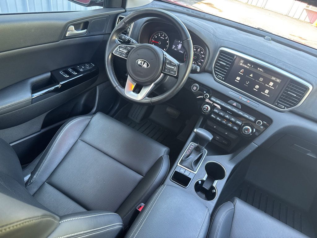 Used 2021 Kia Sportage EX FWD image 11