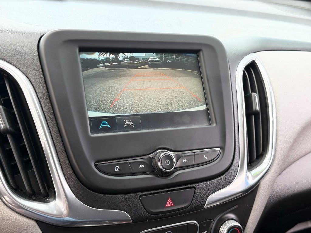 Certified 2018 Chevrolet Equinox LS FWD image 20