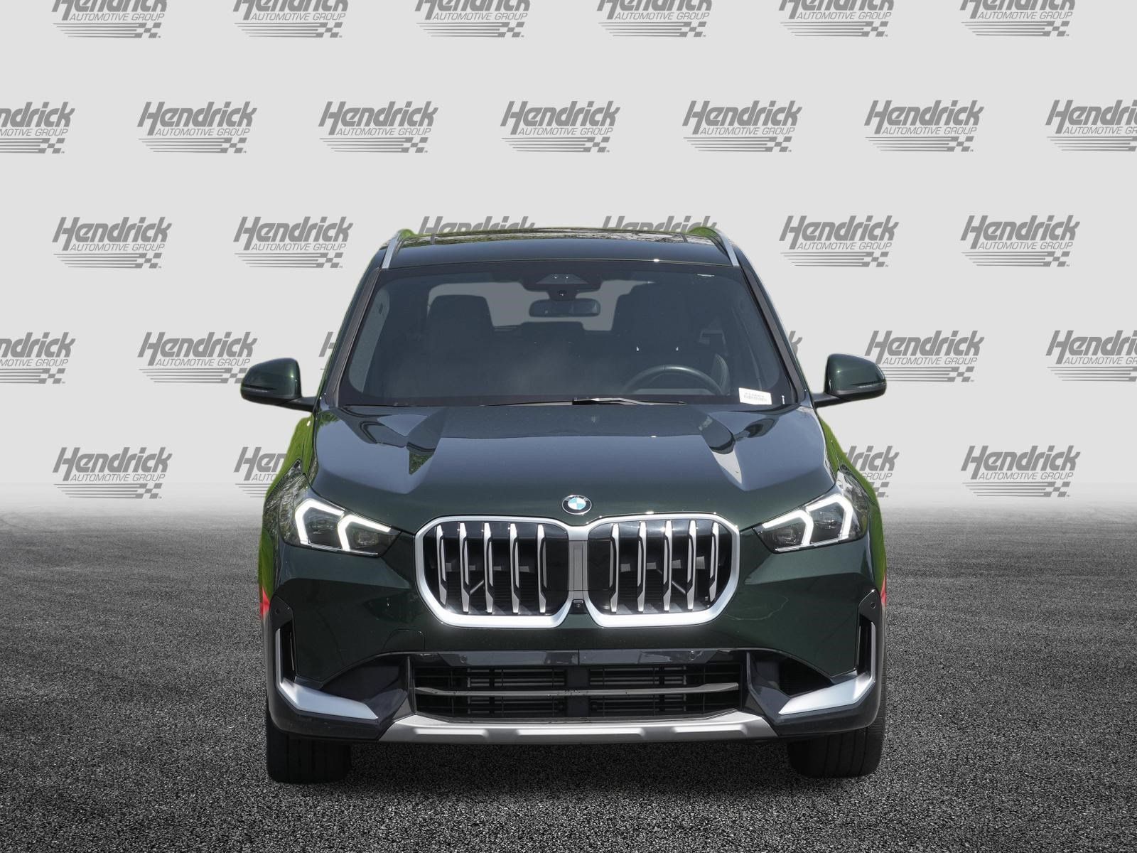 Certified 2025 BMW X1 xDrive28i AWD/4WD image 3