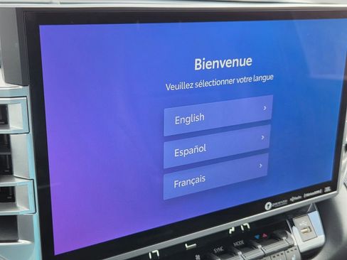 Used 2022 Toyota Tundra Platinum image 18