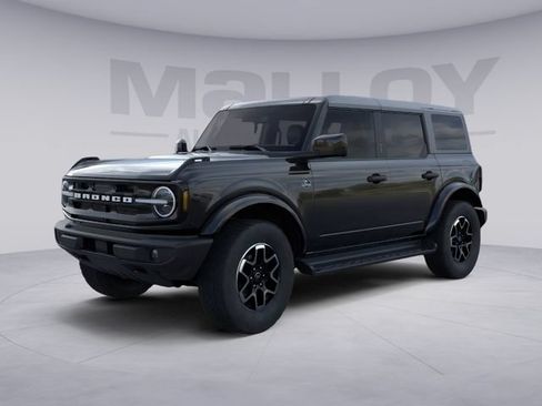 New 2026 Ford Bronco Outer Banks AWD/4WD image 1