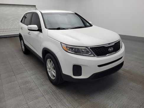 Used 2015 Kia Sorento LX image 13