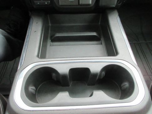 Certified 2022 Chevrolet Silverado 3500 LTZ w/ LTZ Convenience Package image 32