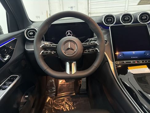 New 2026 Mercedes-Benz GLC 300 image 21