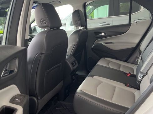 Used 2019 Chevrolet Equinox Premier image 19