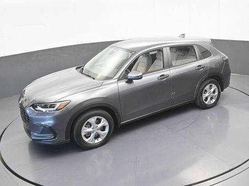 Used 2023 Honda HR-V LX image 43