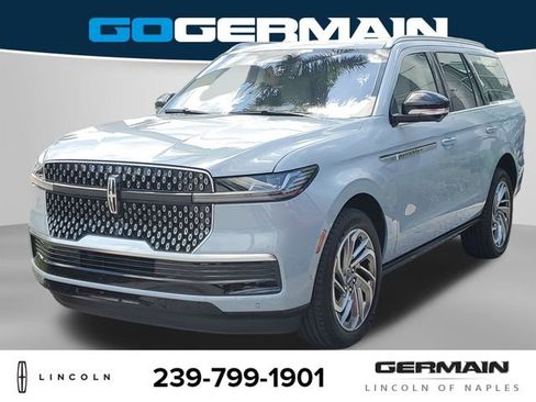 New 2025 Lincoln Navigator Reserve image 1