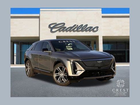New 2026 Cadillac Lyriq Luxury image 1