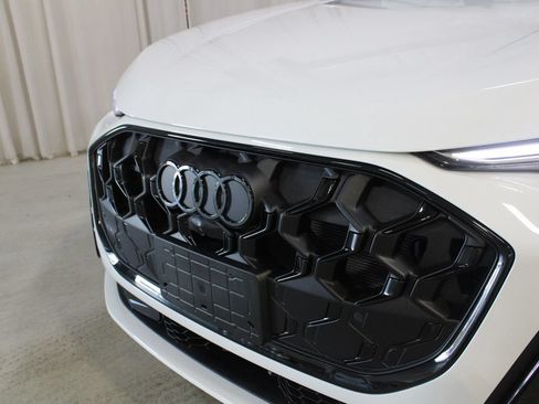 New 2026 Audi Q5 Premium Plus AWD/4WD image 32
